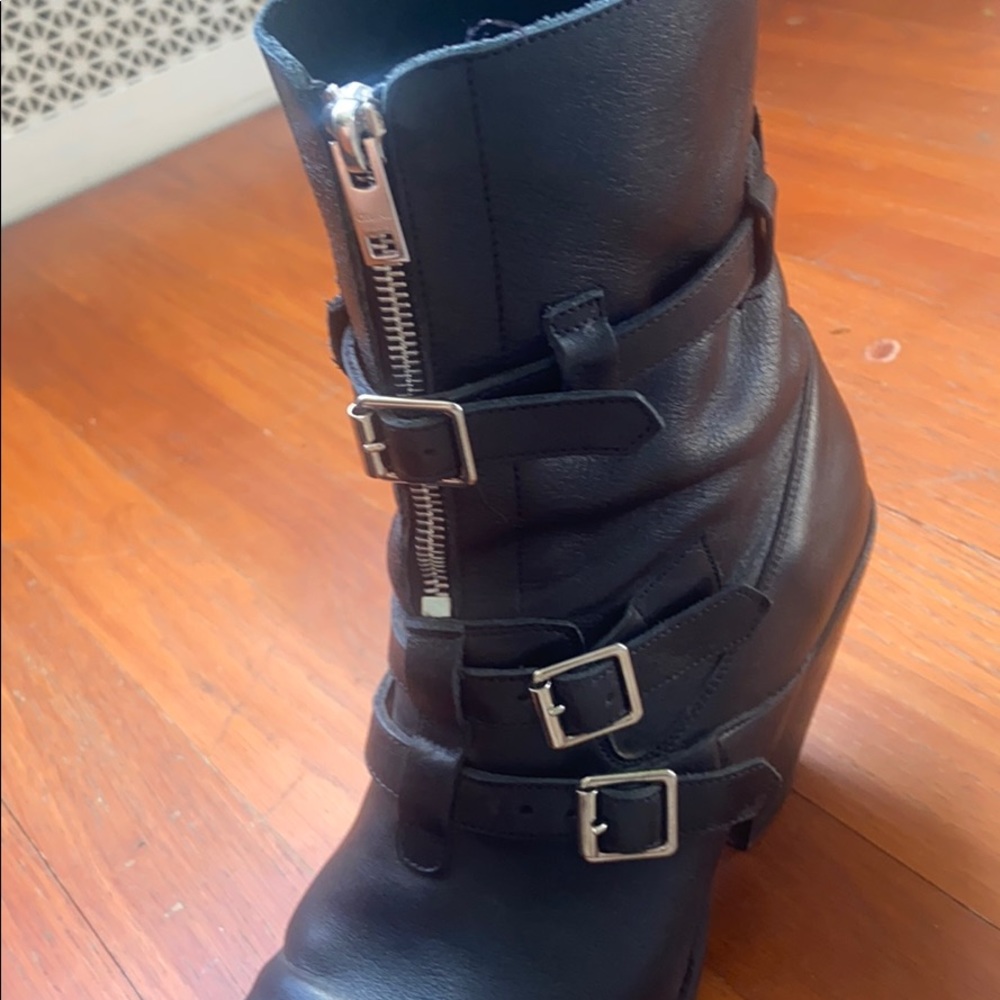Celine Berlin Boots W/ Celine Boots Bags - Picture 7 of 15